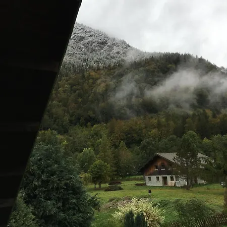 Daire Alys, Contemporary Style In Mountain Village